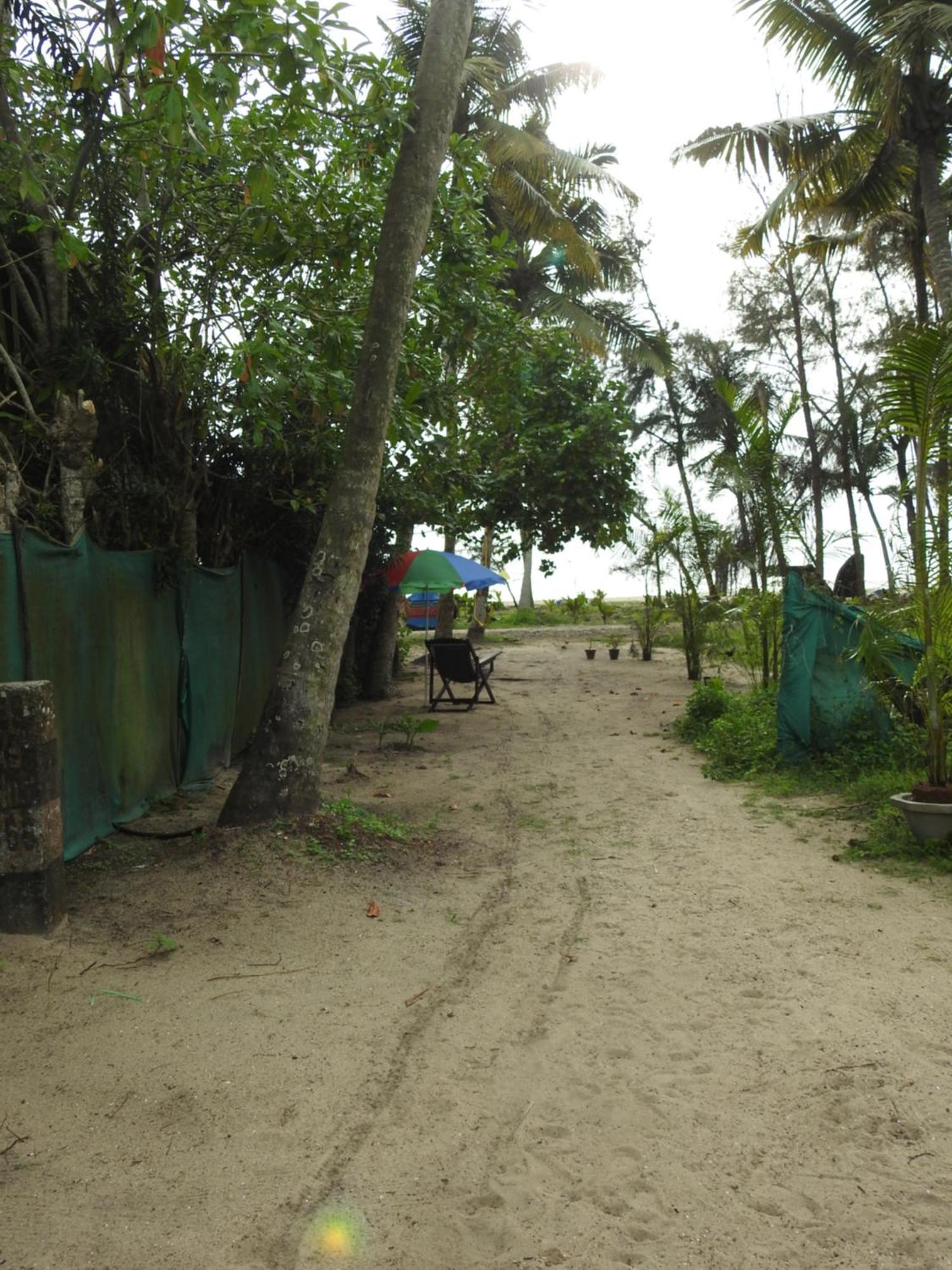 Shoreline Marari Beach Villa At Golden Beach Mararikulam Alappuzha Ngoại thất bức ảnh