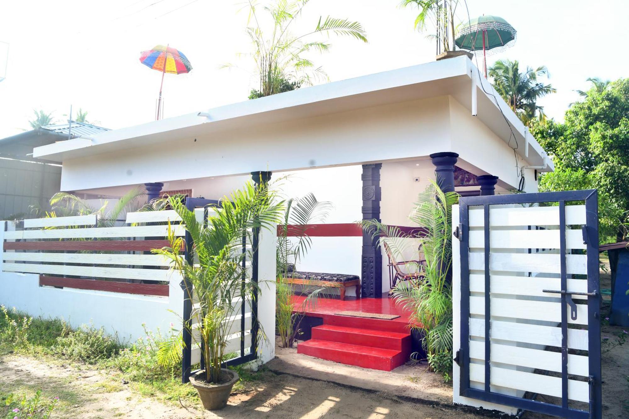 Shoreline Marari Beach Villa At Golden Beach Mararikulam Alappuzha Ngoại thất bức ảnh